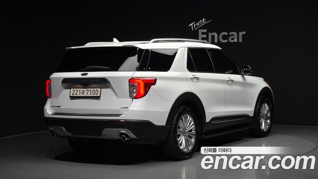 Ford Explorer (VI) 2.3 LimIted 4WD 2020 — фото 2