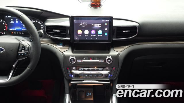 Ford Explorer (VI) 2.3 LimIted 4WD 2020 — фото 14