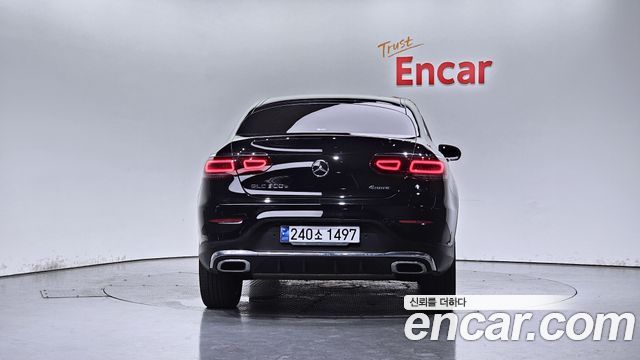 Mercedes-Benz GLC-Class (X253) GLC300e 4MATIC Coupe 2021 — фото 4