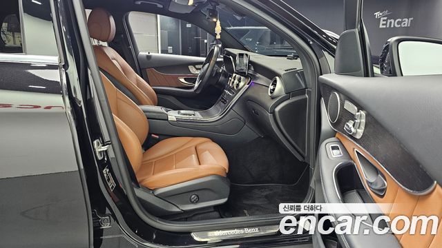 Mercedes-Benz GLC-Class (X253) GLC300e 4MATIC Coupe 2021 — фото 11