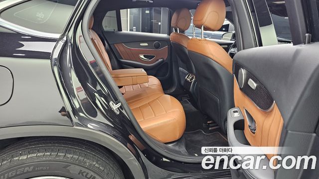 Mercedes-Benz GLC-Class (X253) GLC300e 4MATIC Coupe 2021 — фото 12
