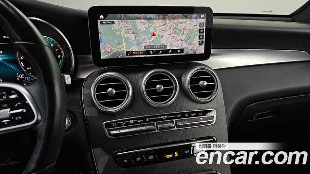 Mercedes-Benz GLC-Class (X253) GLC300e 4MATIC Coupe 2021 — фото 14