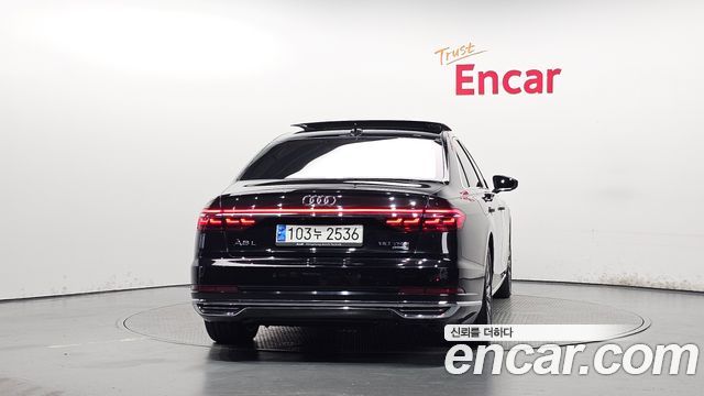 Audi A8 (D5) 60 TFSI Quattro LWB 2021 — фото 4