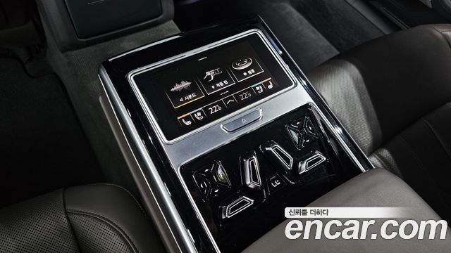 Audi A8 (D5) 60 TFSI Quattro LWB 2021 — фото 19