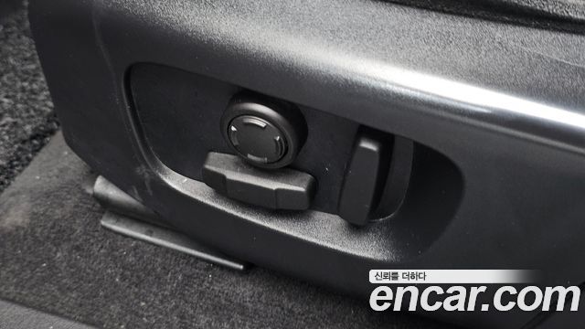Land Rover Range Rover Evoque (II) D180 SE 2020 — фото 20