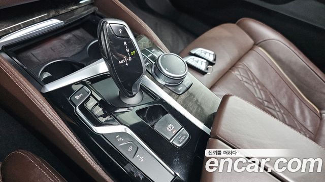 BMW 6 Series GT (G32) 630d xDrive M Sport 2018 — фото 9
