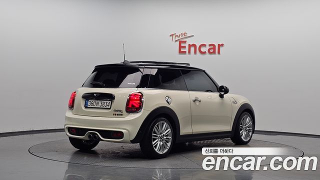 MINI Cooper S Standard Third Generation 2016 — фото 2