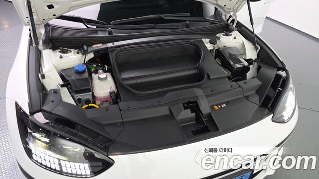 Hyundai Ioniq 6 Long Range AWD Exclusive + 2023 — фото 6
