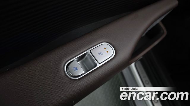 Hyundai Ioniq 6 Long Range AWD Exclusive + 2023 — фото 18