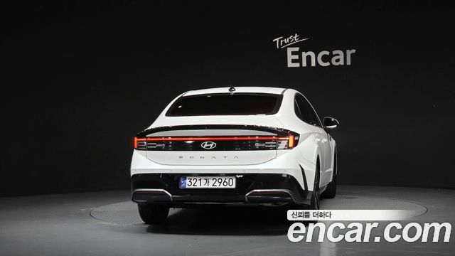 Hyundai Sonata The Edge (DN8) 2.0 Exclusive 2024 — фото 4
