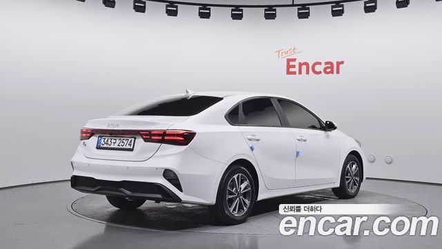 Kia K3 (II) 1.6 Prestige 2022 — фото 2
