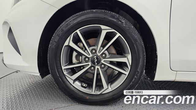 Kia K3 (II) 1.6 Prestige 2022 — фото 5