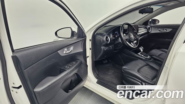 Kia K3 (II) 1.6 Prestige 2022 — фото 10