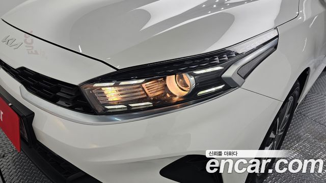 Kia K3 (II) 1.6 Prestige 2022 — фото 22