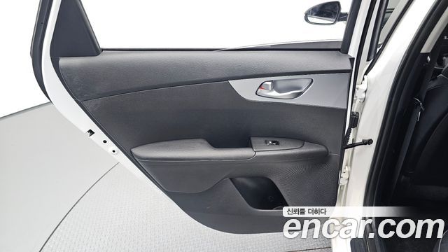 Kia K3 (II) 1.6 Prestige 2022 — фото 25