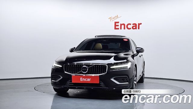 Volvo S60 (III) B5 Ultra Bright 2025 — фото 3