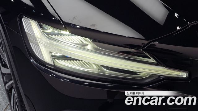 Volvo S60 (III) B5 Ultra Bright 2025 — фото 22