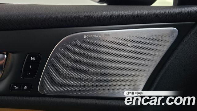 Volvo S60 (III) B5 Ultra Bright 2025 — фото 37