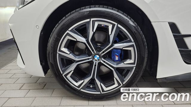 BMW 4 Series (G22) 420i M Sports GranCoupe 2024 — фото 5