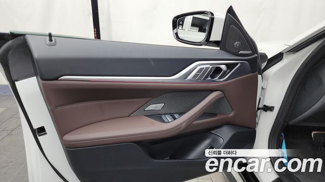 BMW 4 Series (G22) 420i M Sports GranCoupe 2024 — фото 24
