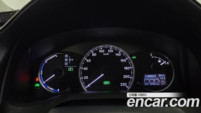 Lexus CT200h 1.8 Compact Trendy ZWA10 2013 — фото 8