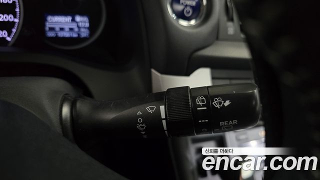 Lexus CT200h 1.8 Compact Trendy ZWA10 2013 — фото 16