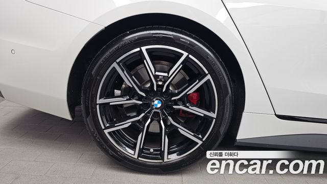 BMW 4 Series (G22) 420i M Sports GranCoupe 2025 — фото 5