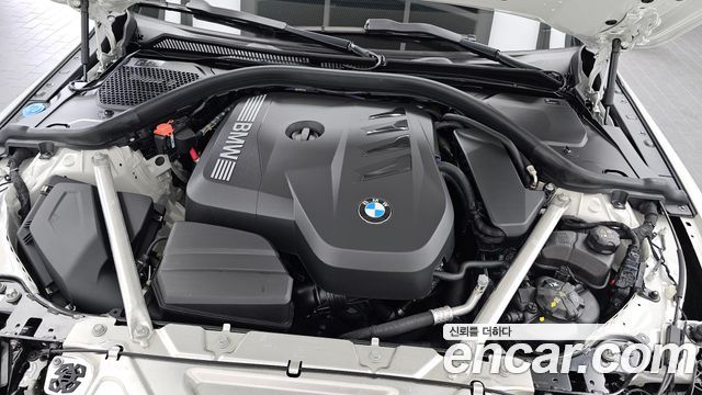 BMW 4 Series (G22) 420i M Sports GranCoupe 2025 — фото 6