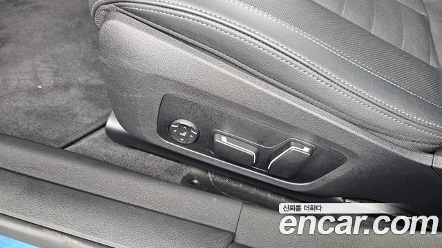 BMW 4 Series (G22) 420i M Sports GranCoupe 2025 — фото 31