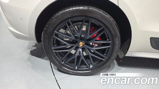 Porsche Macan 2.9 GTS 95B 2023 — фото 5