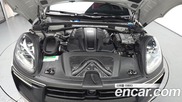 Porsche Macan 2.9 GTS 95B 2023 — фото 6
