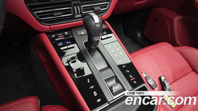 Porsche Macan 2.9 GTS 95B 2023 — фото 9