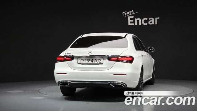 Mercedes-Benz E-Class (W213) E250 Avantgarde 2022 — фото 4