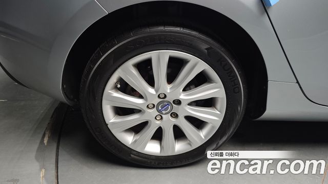 Volvo V40 D2 2nd 2015 — фото 5