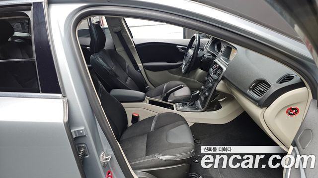 Volvo V40 D2 2nd 2015 — фото 10