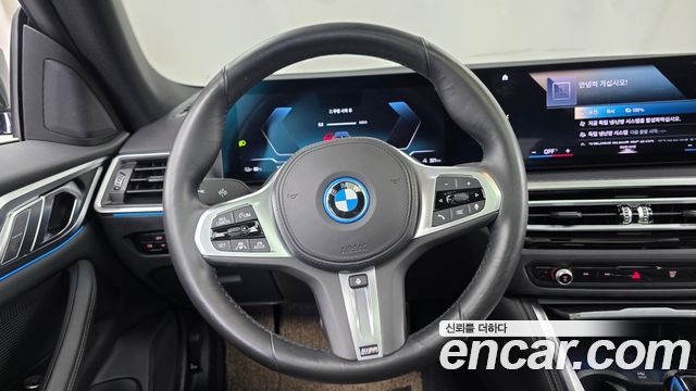 BMW i4 eDrive40 M Sports 2022 — фото 12