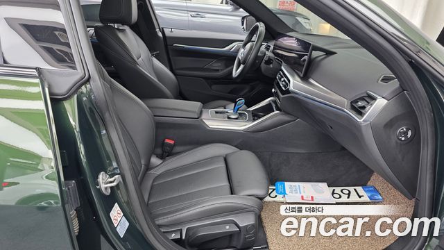 BMW i4 eDrive40 M Sports 2022 — фото 26