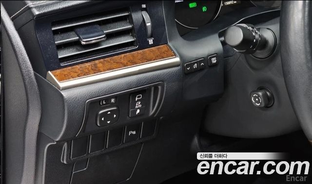 Lexus ES300h Supreme XV60 2013 — фото 16