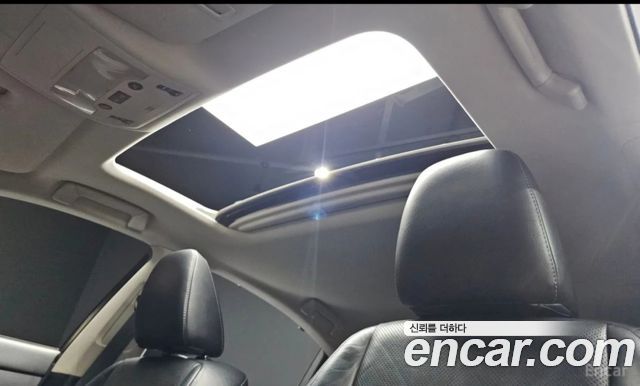 Lexus ES300h Supreme XV60 2013 — фото 21