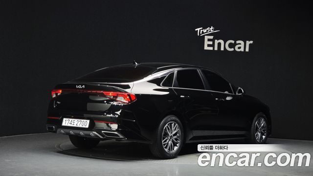 Kia K5 (III) 2.0 Prestige 2022 — фото 2
