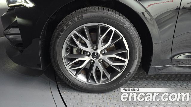 Kia K5 (III) 2.0 Prestige 2022 — фото 5