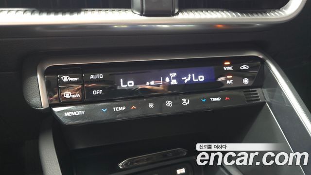 Kia K5 (III) 2.0 Prestige 2022 — фото 22