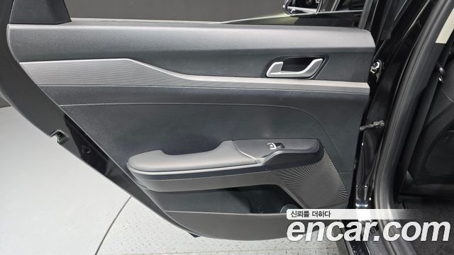 Kia K5 (III) 2.0 Prestige 2022 — фото 31