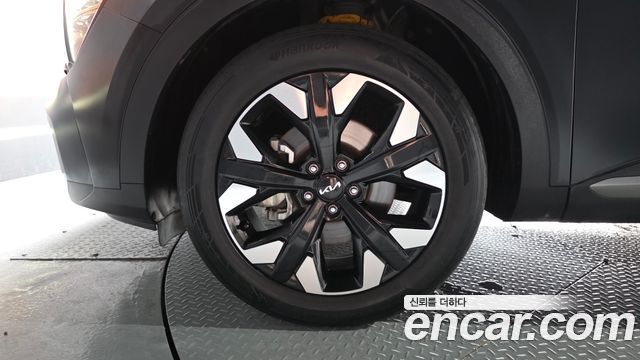 Kia Sportage (V) Gasoline 1.6 Turbo 4WD Nobleless Gravity 2023 — фото 5