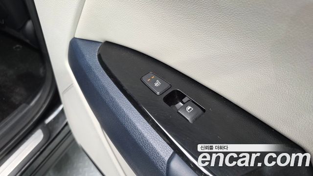 Kia Sportage (V) Gasoline 1.6 Turbo 4WD Nobleless Gravity 2023 — фото 18