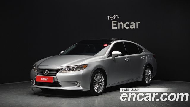 Lexus ES350 Executive XV60