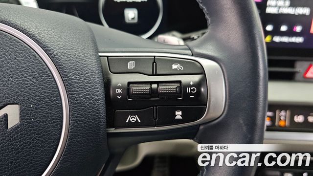 Kia Sportage Hybrid (V) Signature Gravity 2WD 2024 — фото 16