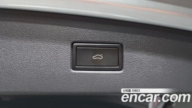 Volkswagen Tiguan (II) 2.0 TDI Premium 2018 — фото 34
