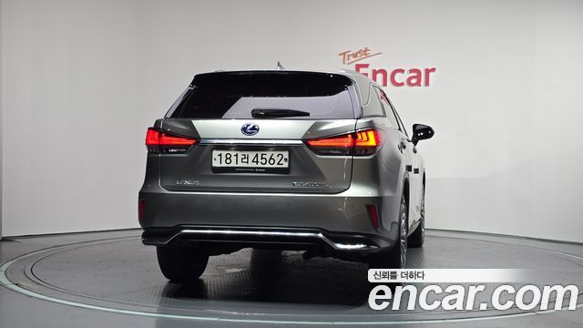 Lexus RX450hL (IV) Executive 2020 — фото 4