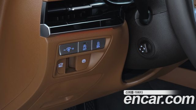 Genesis G80 (RG3) Gasoline 2.5 Turbo AWD 2022 — фото 19